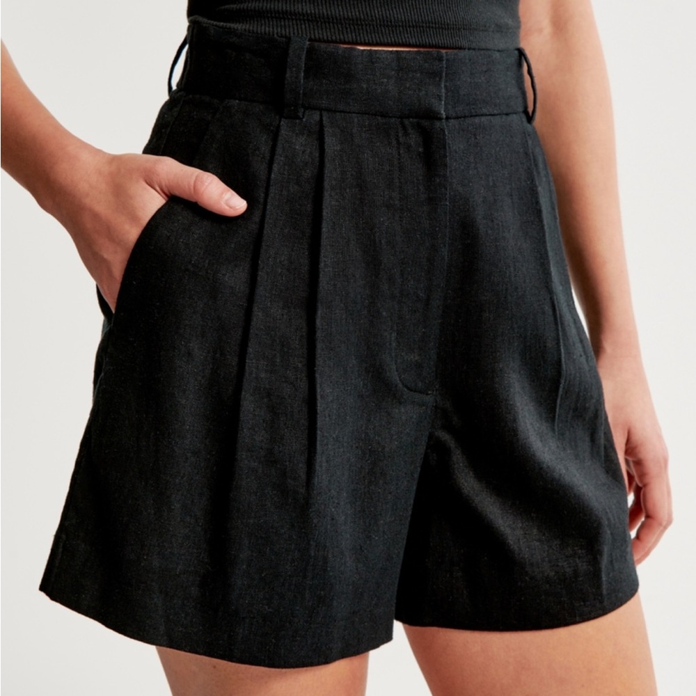 Abercrombie & Fitch Sloane Tailored Linen-Blend Short - Brown - Size Small